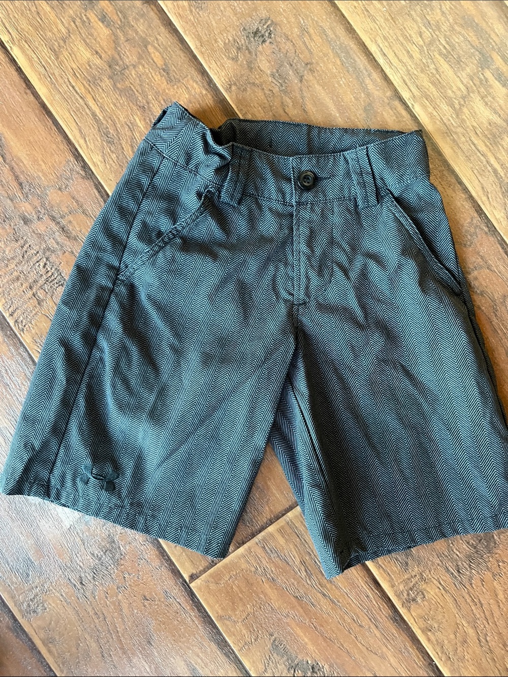 10 Piece Bundle Boys Tops2 Shorts - Size 6-7 - Picture 14 of 16